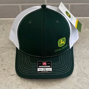 NWT John Deere Richardson 112 Trucker snap cap hat